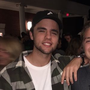 Meet your Posher, Blake